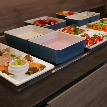Morjan Hotel 3*