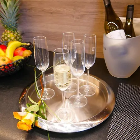 Morjan Hotel 3*
