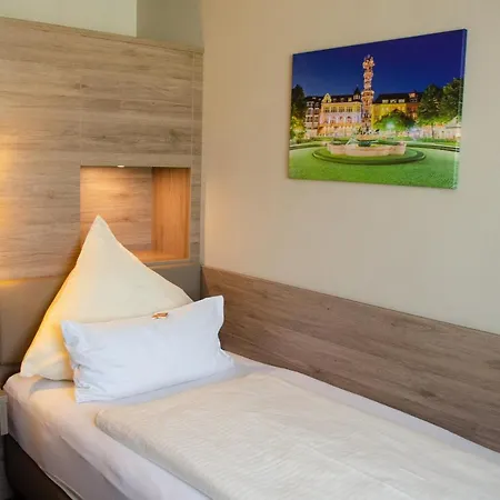 Morjan Hotel 3*