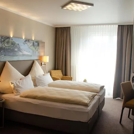 Hotel Morjan 3*